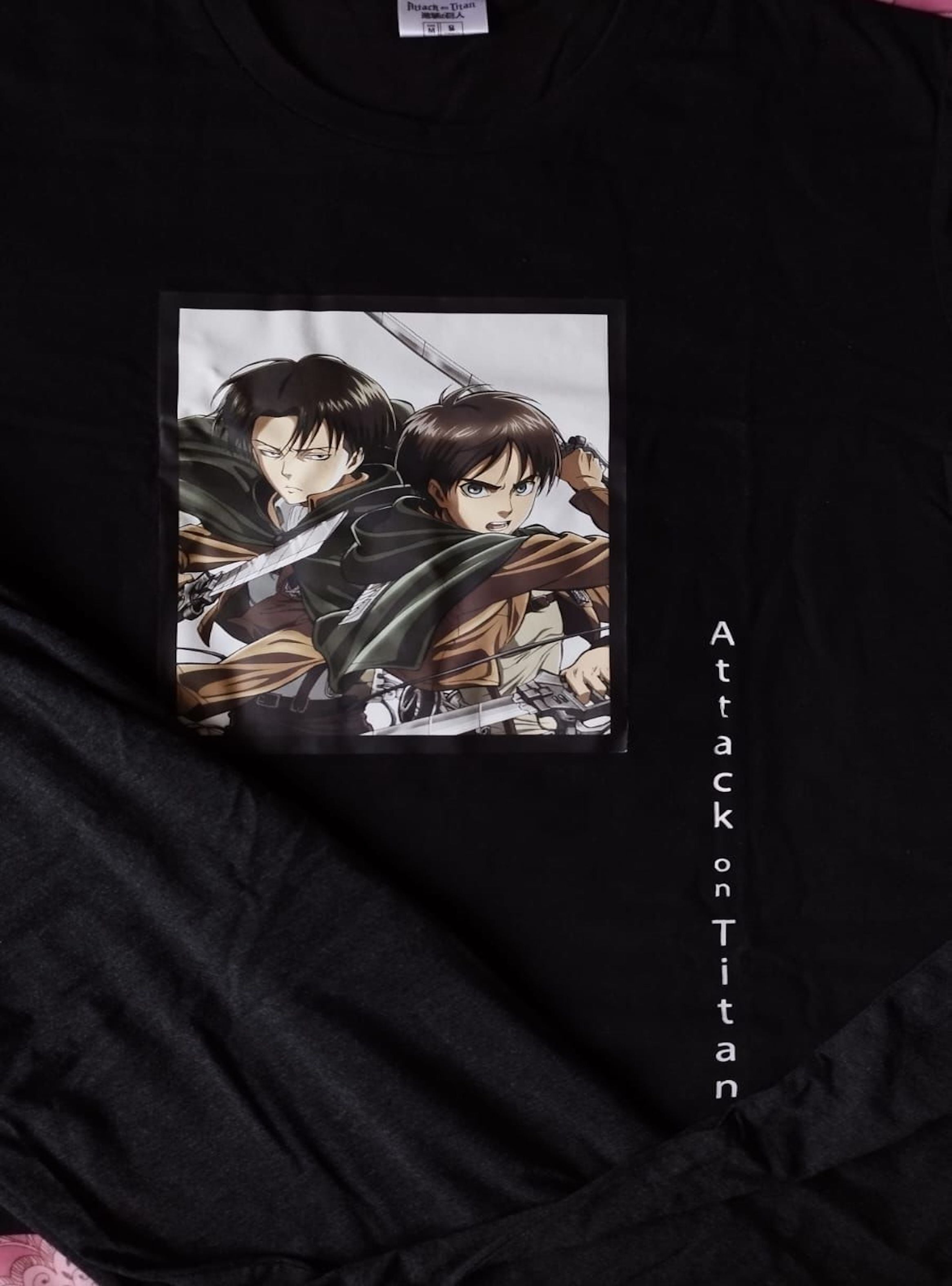 Pijama Attack on Titan - Talla M