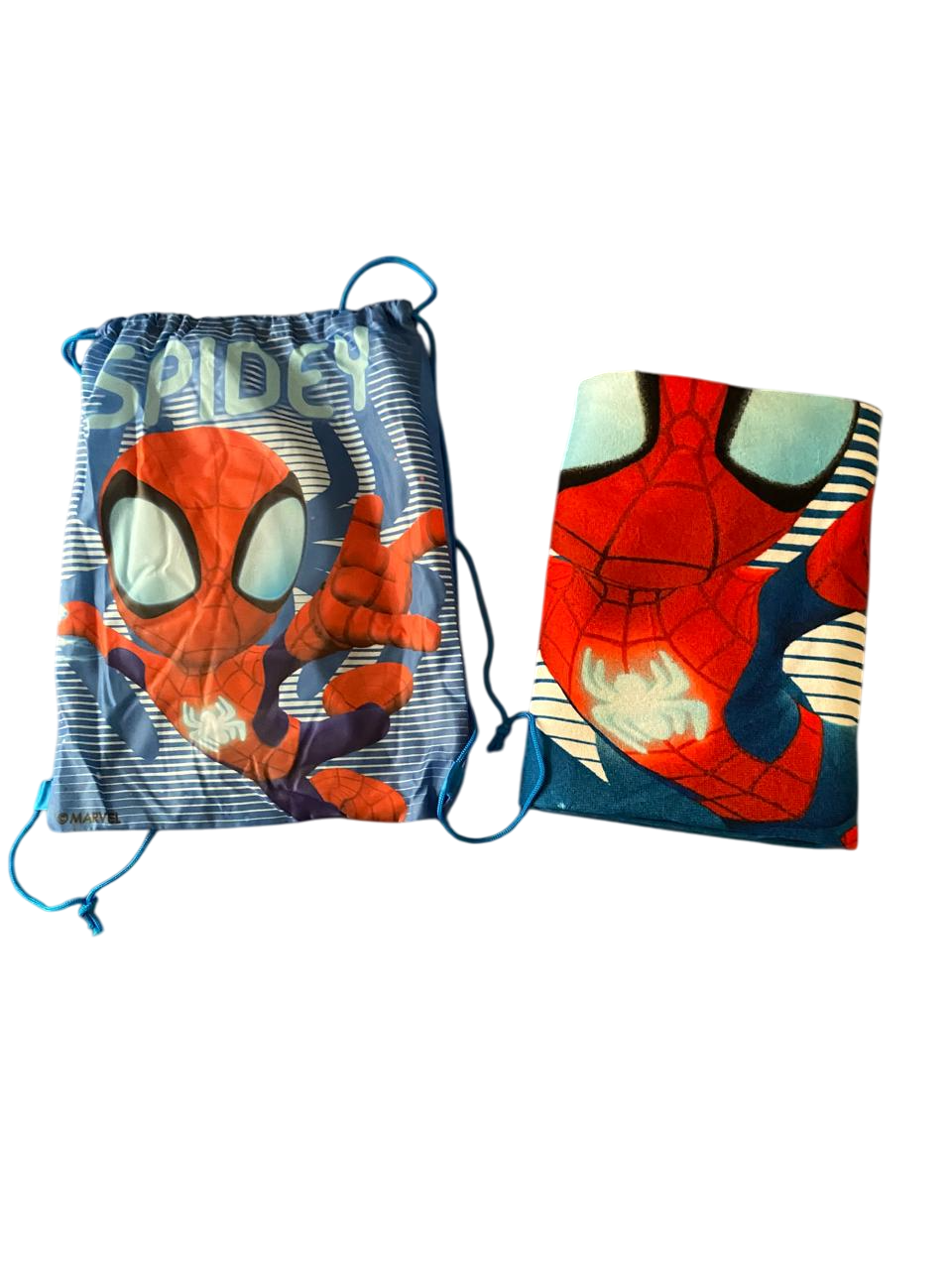 Toalla de Playa con Morral Diseño Spiderman