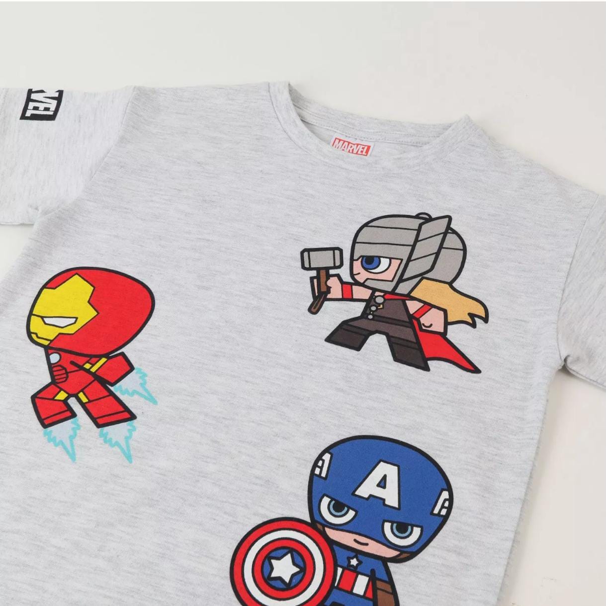 Conjunto Polera y Short Marvel - Talla 3