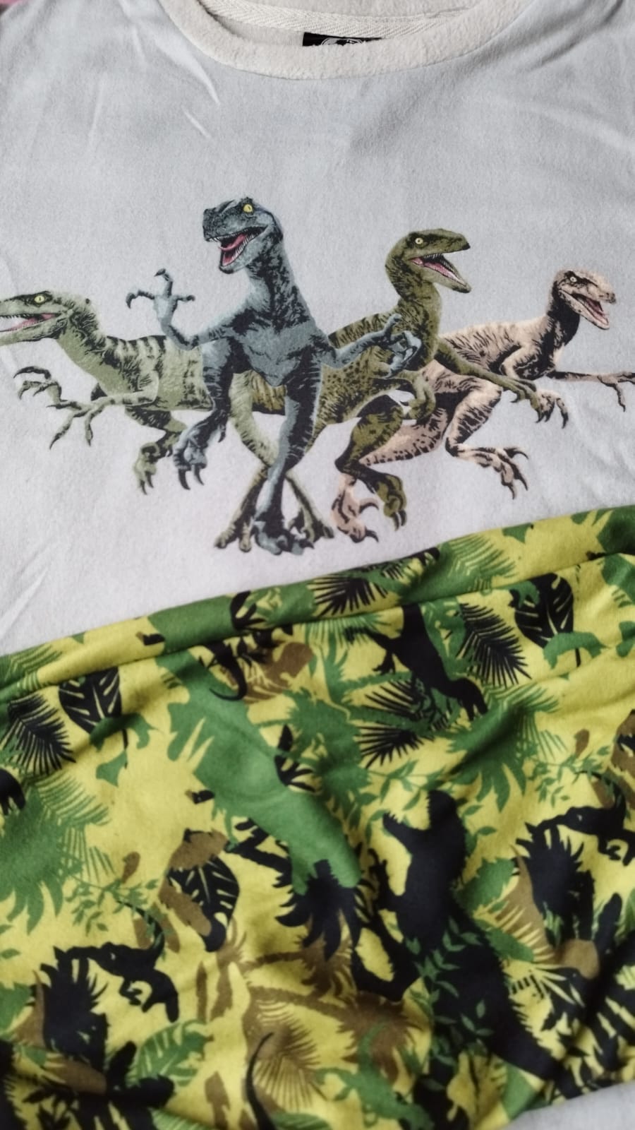 Pijama Jurassic World - Talla 8
