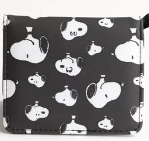 Tarjetero Snoopy