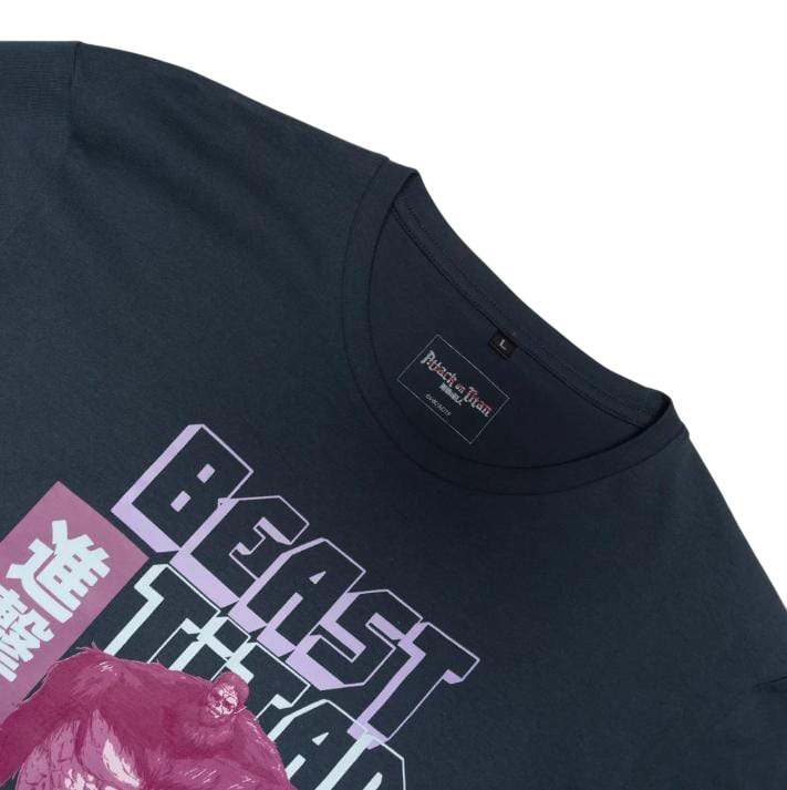 Polera Attack on Titan - Talla L